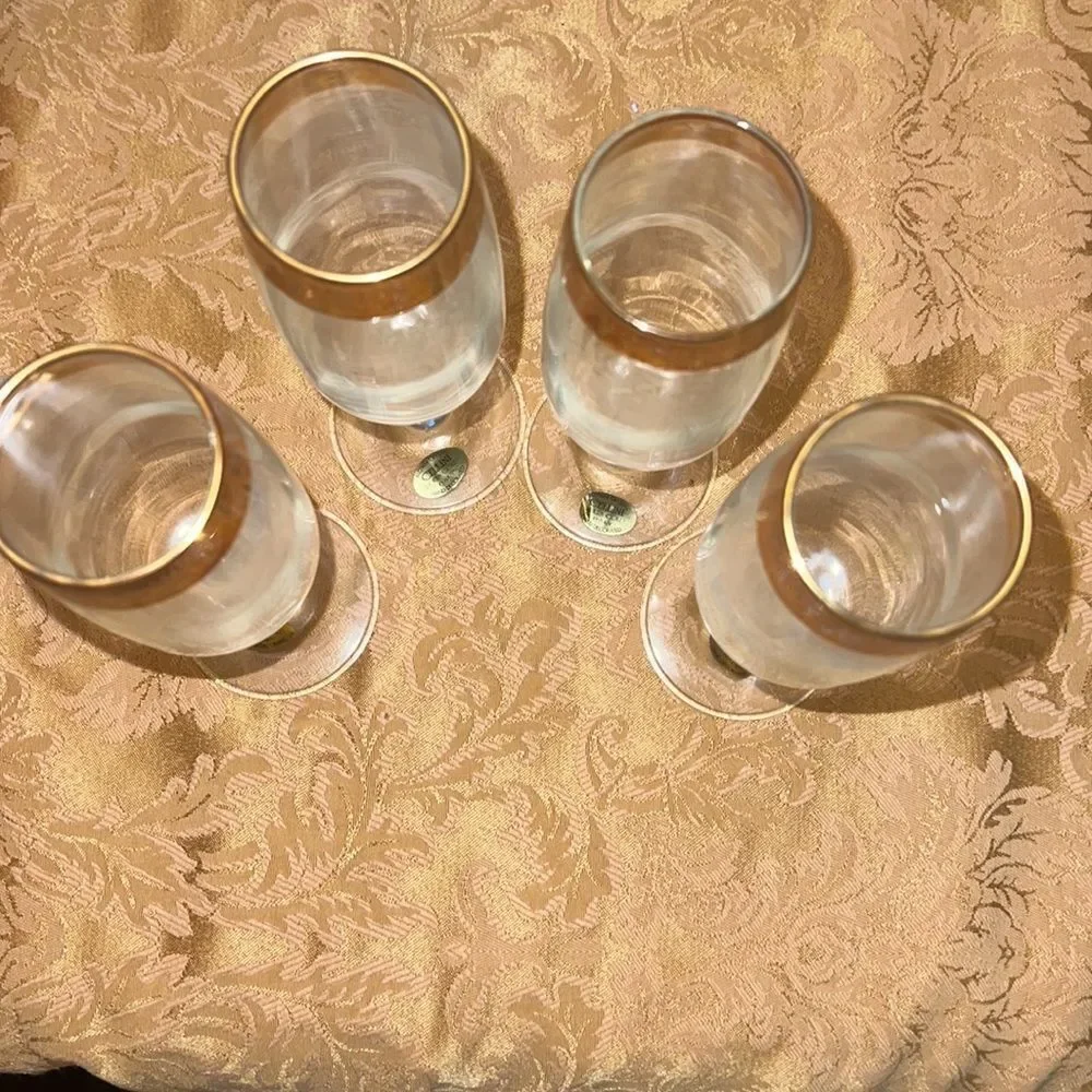 Cellini crystal stemware flutes